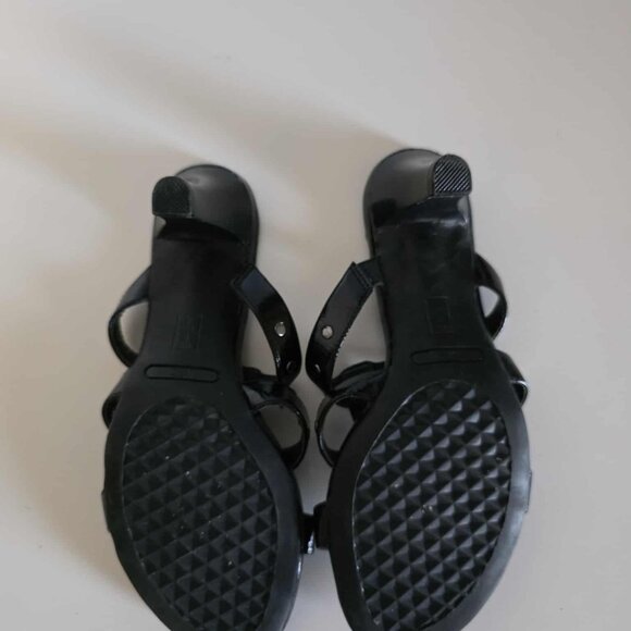 EUC A2 by Aerosoles Powprika Heel Sandlas/Mules Black/Silver - Picture 2 of 5